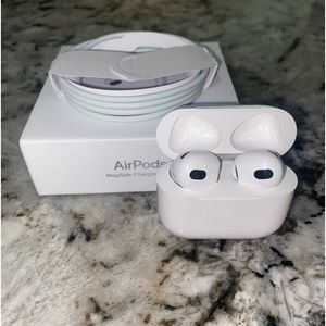 AirPods (3rd Generation) with Lightning Charging Case